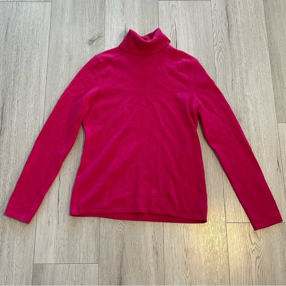 Lord & Taylor 100% Cashmere Hot Pink Turtleneck Sweater